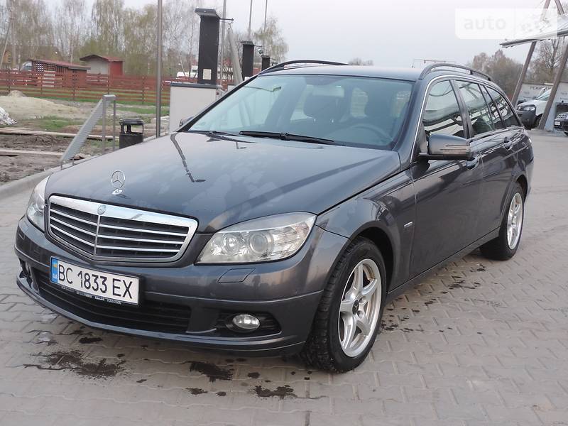 Универсал Mercedes-Benz C-Class 2010 в 