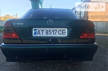 Седан Mercedes-Benz C-Class 1998 в Косові