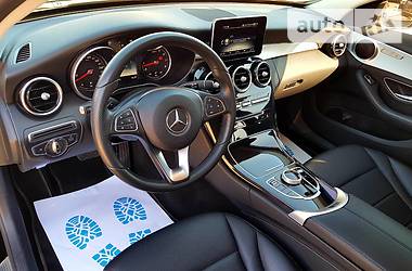 Седан Mercedes-Benz C-Class 2017 в Киеве