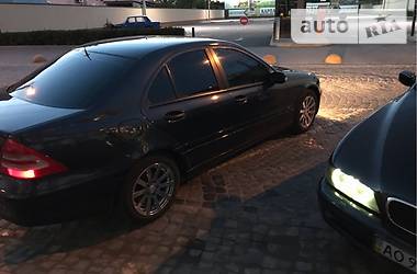 Седан Mercedes-Benz C-Class 2003 в Ужгороде