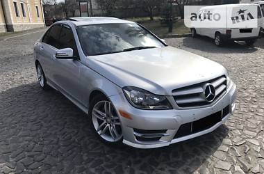 Седан Mercedes-Benz C-Class 2014 в Луцке