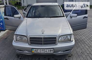 Седан Mercedes-Benz C-Class 1999 в Киеве