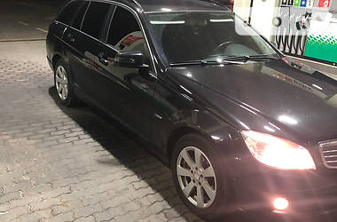 Mercedes-Benz C-Class 2011 Mercedes-Benz C-Class 2011