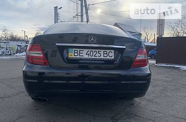 Седан Mercedes-Benz C-Class 2013 в 