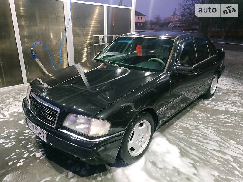 Седан Mercedes-Benz C-Class 1994 в 
