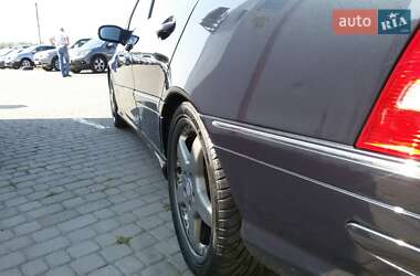 Универсал Mercedes-Benz C-Class 2002 в Черновцах