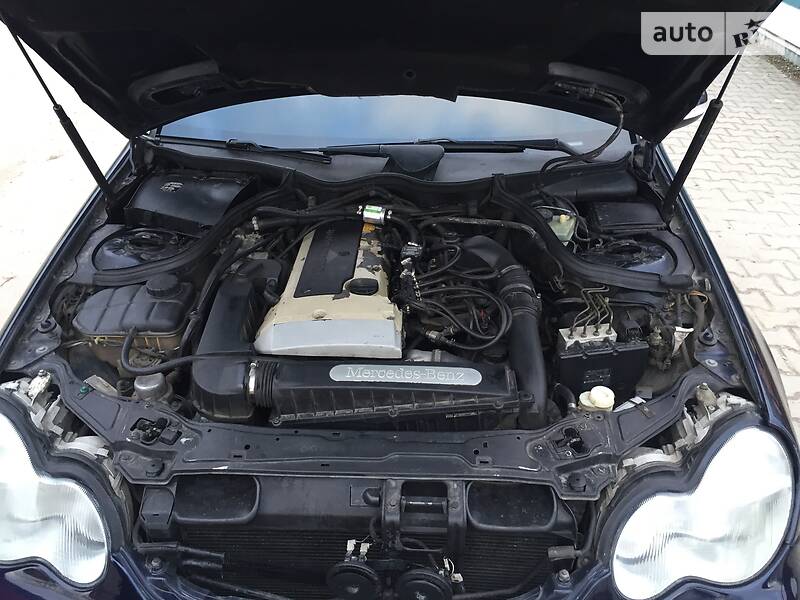 Седан Mercedes-Benz C-Class 2000 в Білогір'ї