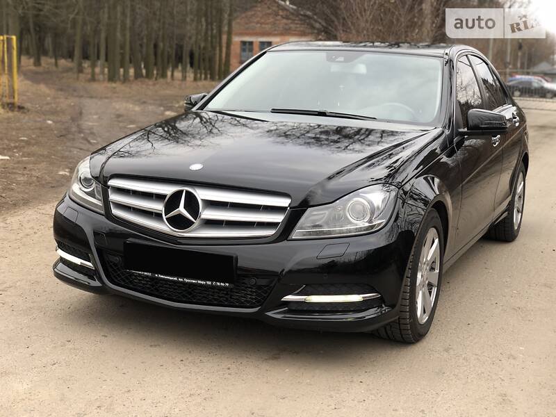 Седан Mercedes-Benz C-Class 2013 в 