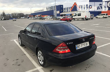 Седан Mercedes-Benz C-Class 2001 в 