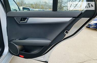 Універсал Mercedes-Benz C-Class 2009 в 