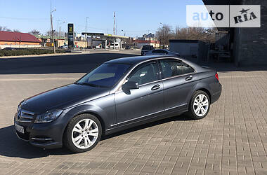 Седан Mercedes-Benz C-Class 2013 в 