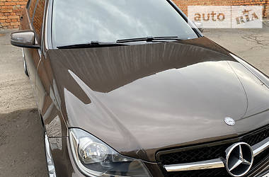 Седан Mercedes-Benz C-Class 2013 в 