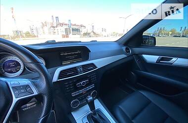 Седан Mercedes-Benz C-Class 2013 в 