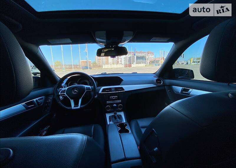 Седан Mercedes-Benz C-Class 2013 в Києві фото 12 Седан Mercedes-Benz C-Class 2013 в Києві