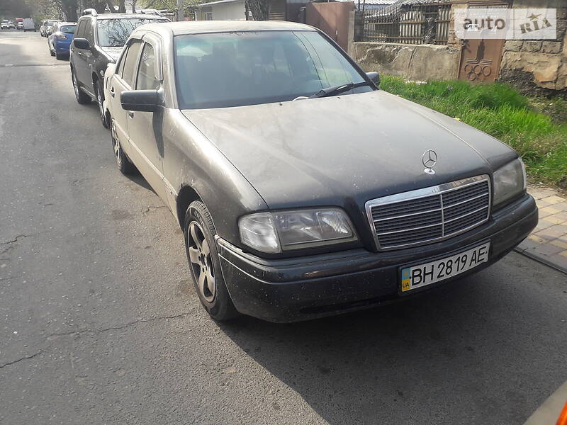 Седан Mercedes-Benz C-Class 1996 в 