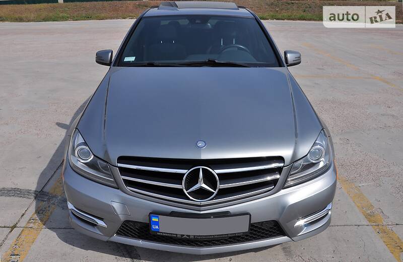 Седан Mercedes-Benz C-Class 2013 в Киеве