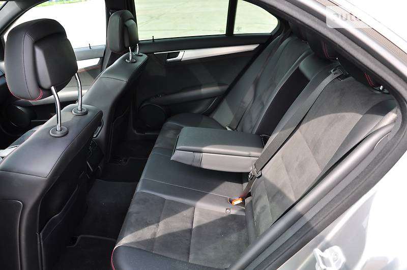 Седан Mercedes-Benz C-Class 2013 в Киеве