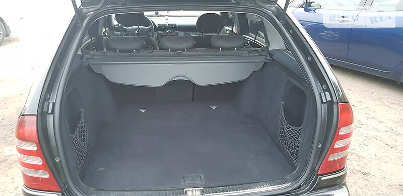Універсал Mercedes-Benz C-Class 2004 в Одесі фото 21 Універсал Mercedes-Benz C-Class 2004 в Одесі