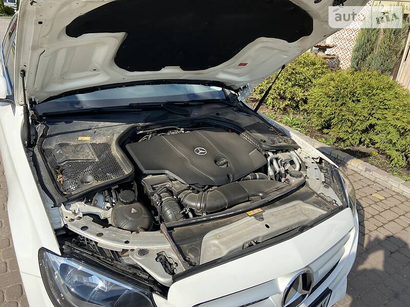 Универсал Mercedes-Benz C-Class 2016 в Львове
