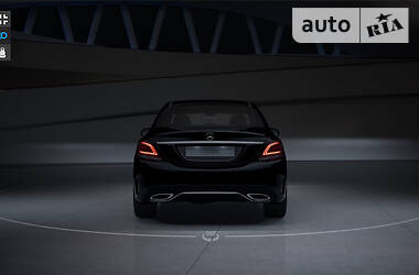 Седан Mercedes-Benz C-Class 2018 в 