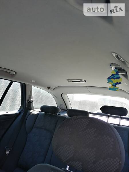 Универсал Mercedes-Benz C-Class 2003 в Миргороде