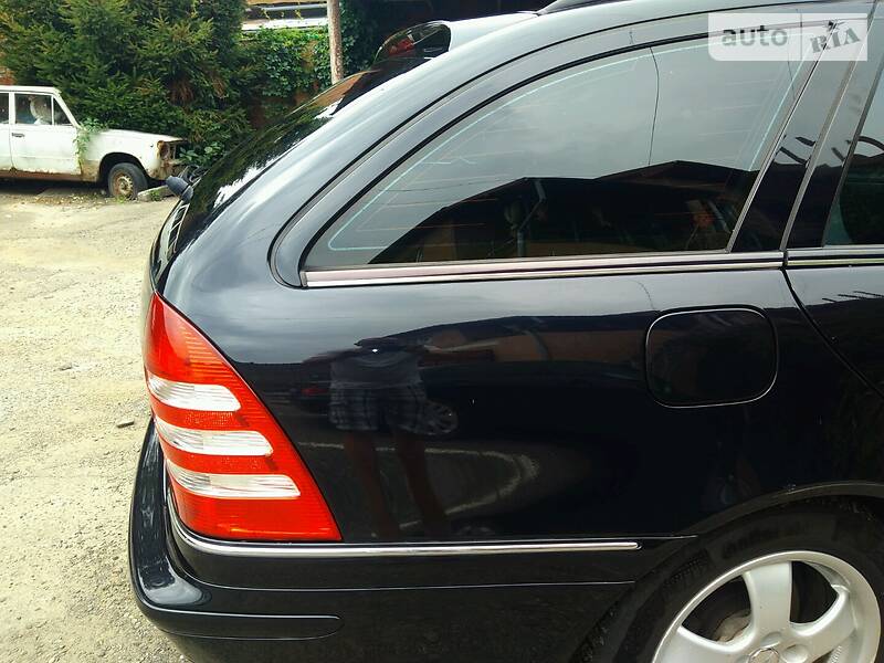 Універсал Mercedes-Benz C-Class 2007 в Стрию