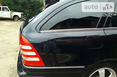 Універсал Mercedes-Benz C-Class 2007 в 