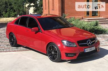 Седан Mercedes-Benz C-Class 2014 в Житомире