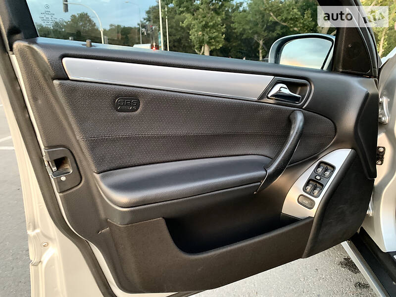 Седан Mercedes-Benz C-Class 2006 в Одесі