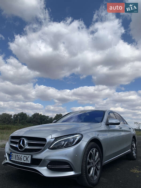 Седан Mercedes-Benz C-Class 2014 в Лубнах