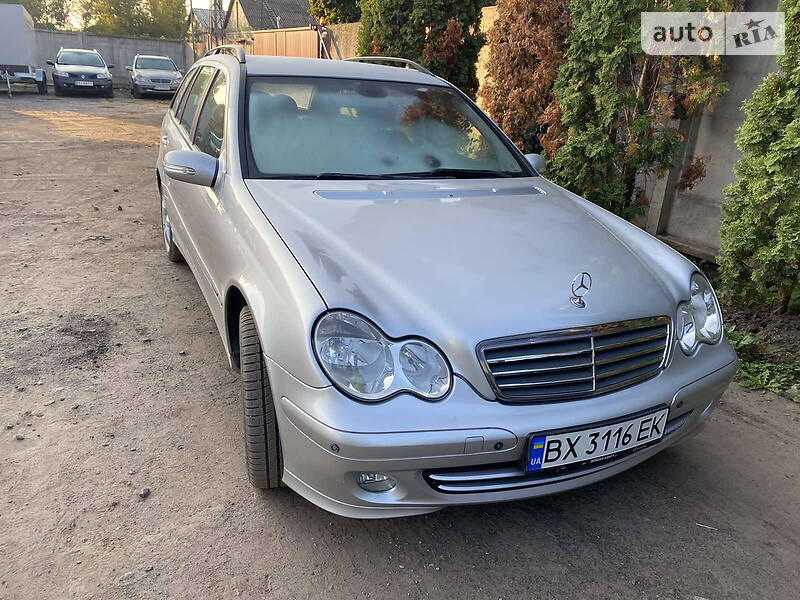 Универсал Mercedes-Benz C-Class 2005 в Хмельницком