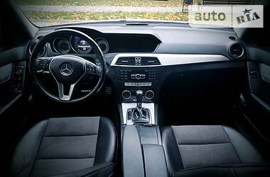 Универсал Mercedes-Benz C-Class 2013 в Березному