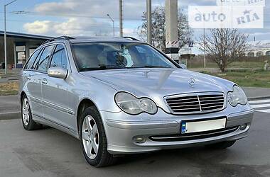 Универсал Mercedes-Benz C-Class 2001 в Харькове