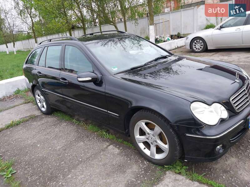 Универсал Mercedes-Benz C-Class 2004 в Шептицькому