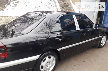 Седан Mercedes-Benz C-Class 1999 в Тернополе