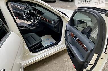 Седан Mercedes-Benz C-Class 2011 в 
