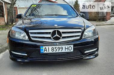 Седан Mercedes-Benz C-Class 2011 в Славутиче