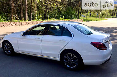 Седан Mercedes-Benz C-Class 2017 в 