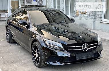 Седан Mercedes-Benz C-Class 2018 в Києві