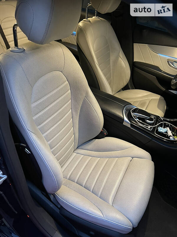 Седан Mercedes-Benz C-Class 2016 в Кременчуге