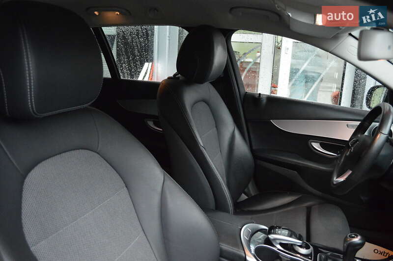 Универсал Mercedes-Benz C-Class 2017 в Львове