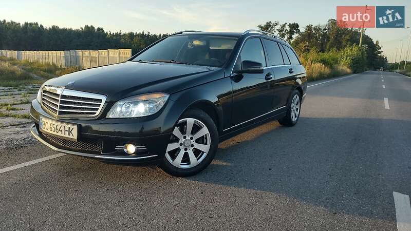 Mercedes-Benz C-Class 2010