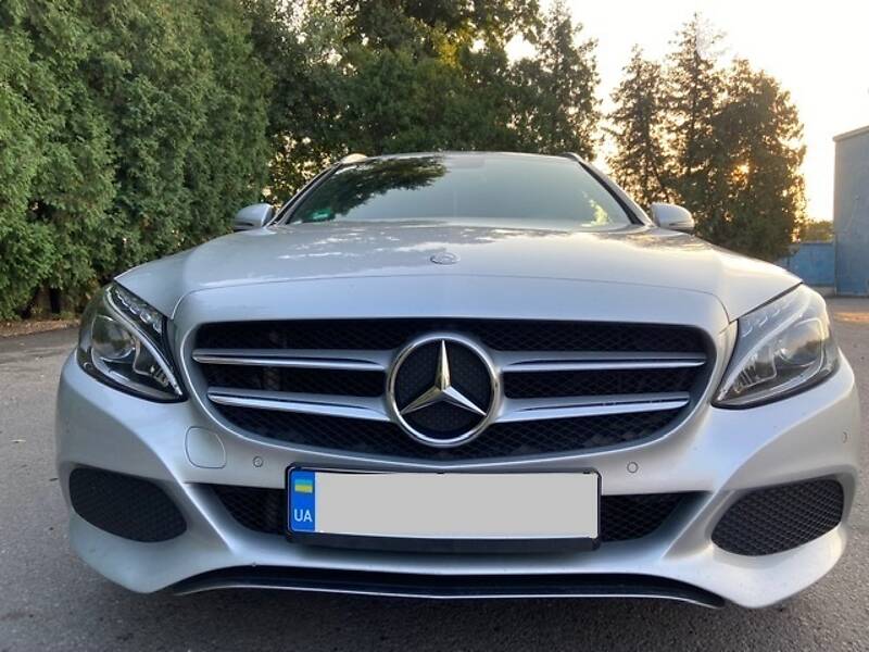 Універсал Mercedes-Benz C-Class 2016 в Ужгороді