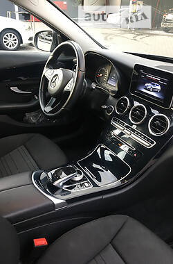 Универсал Mercedes-Benz C-Class 2016 в Днепре
