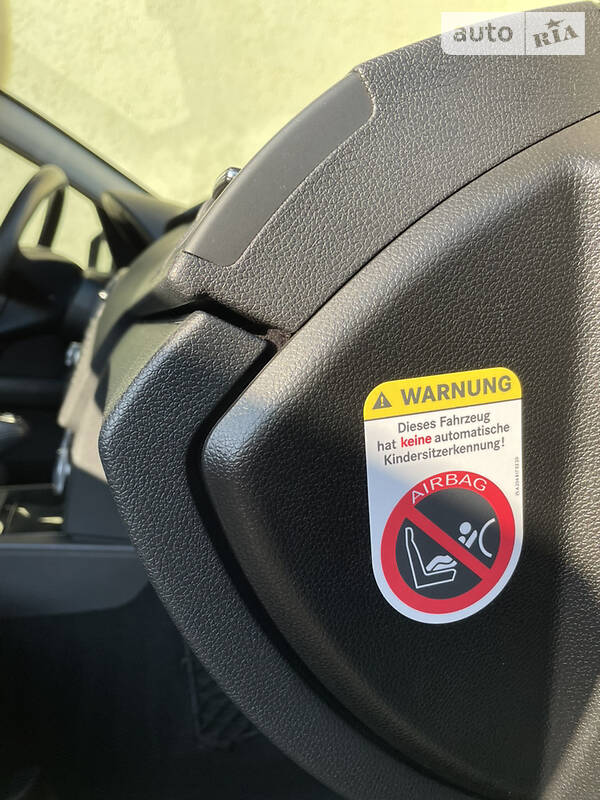 Універсал Mercedes-Benz C-Class 2010 в Чернівцях