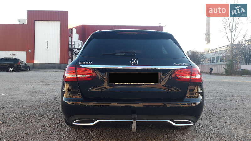 Універсал Mercedes-Benz C-Class 2014 в Тернополі