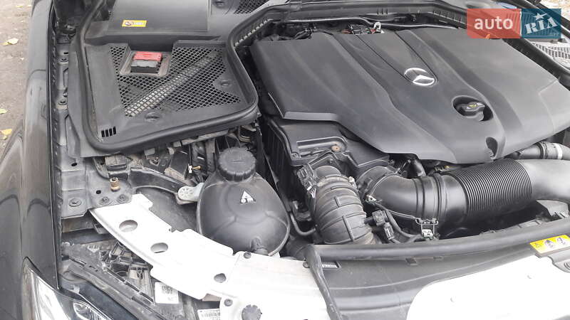 Універсал Mercedes-Benz C-Class 2014 в Тернополі