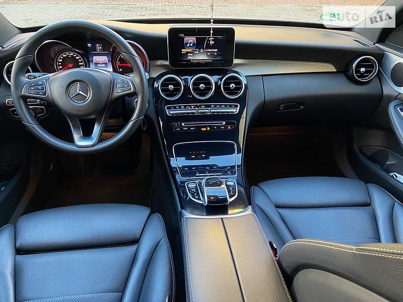 Універсал Mercedes-Benz C-Class 2016 в Ужгороді