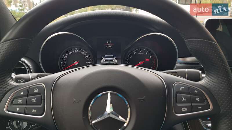 Седан Mercedes-Benz C-Class 2018 в Киеве