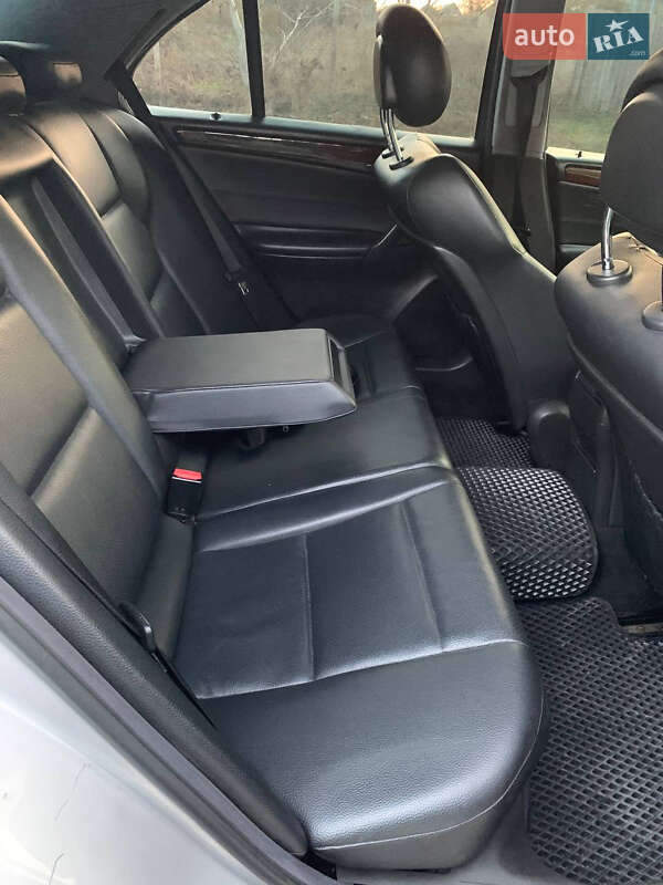 Седан Mercedes-Benz C-Class 2000 в Измаиле